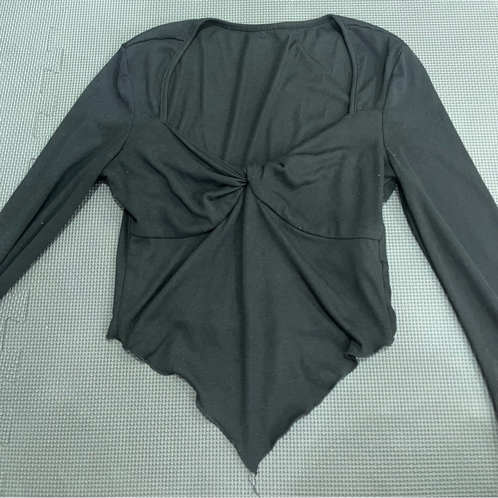 Elegant Black Long Sleeve Top